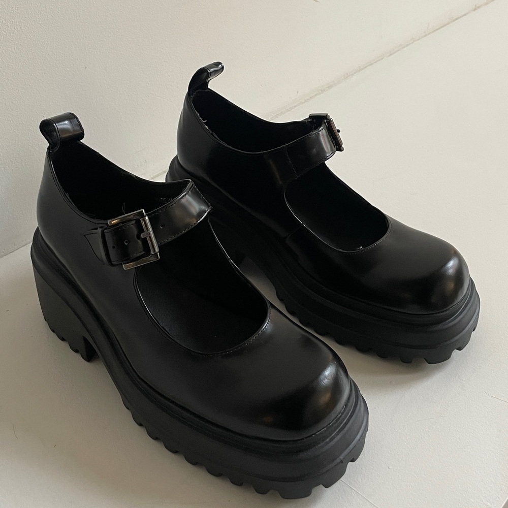 L'Intervalle Snog Black Leather Mary Jane, EU39 8.5 US Womens